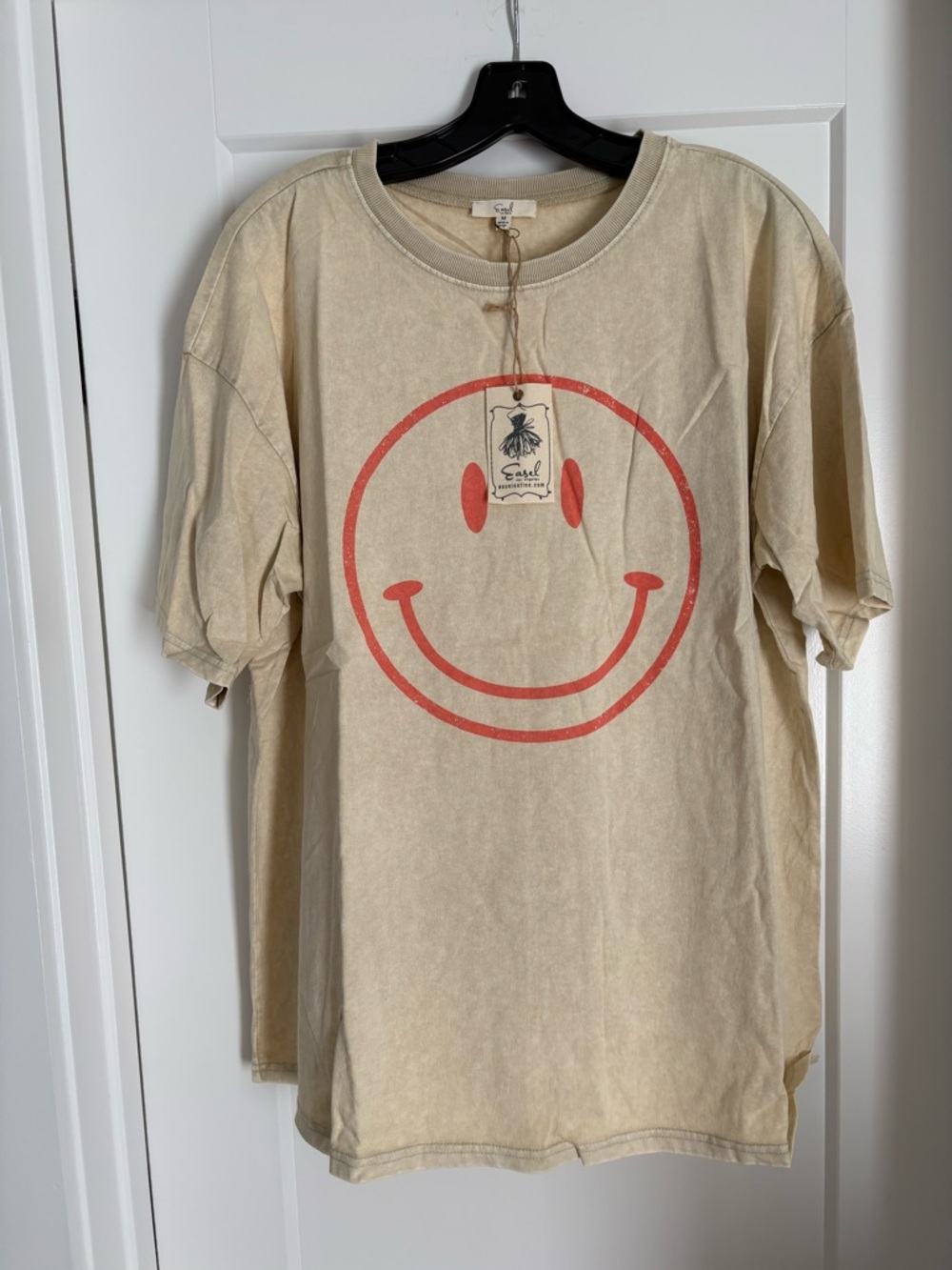 Easel Beige Tee with Orange Smiley Graphic - Picture 5 of 5